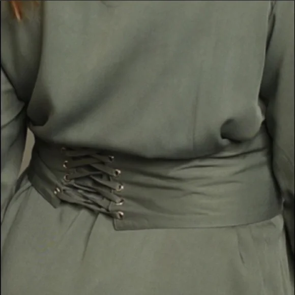 𝅺🍭NWT Verona Couture Olive Corset Belt Shirt - Picture 4 of 13